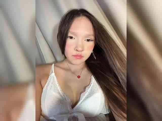 CuteLolly webcam