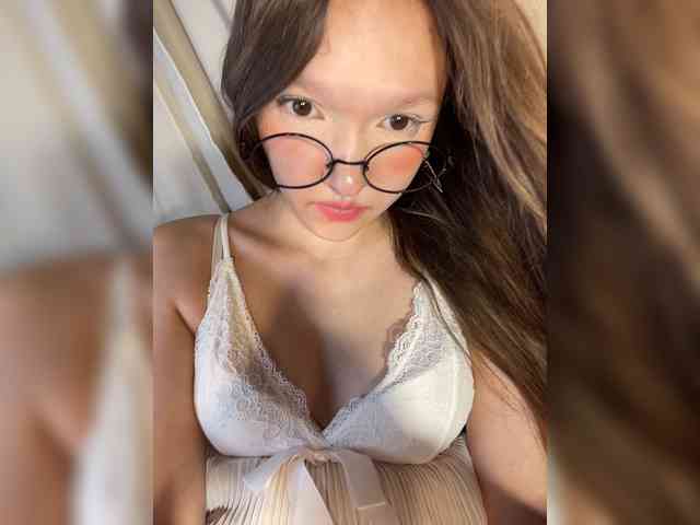 CuteLolly webcam