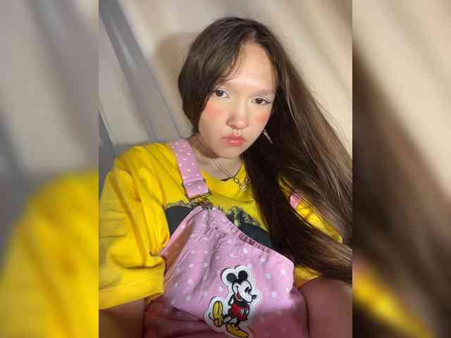 CuteLolly webcam