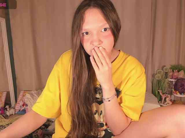CuteLolly webcam