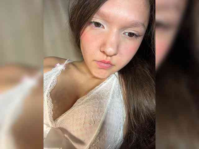 CuteLolly webcam