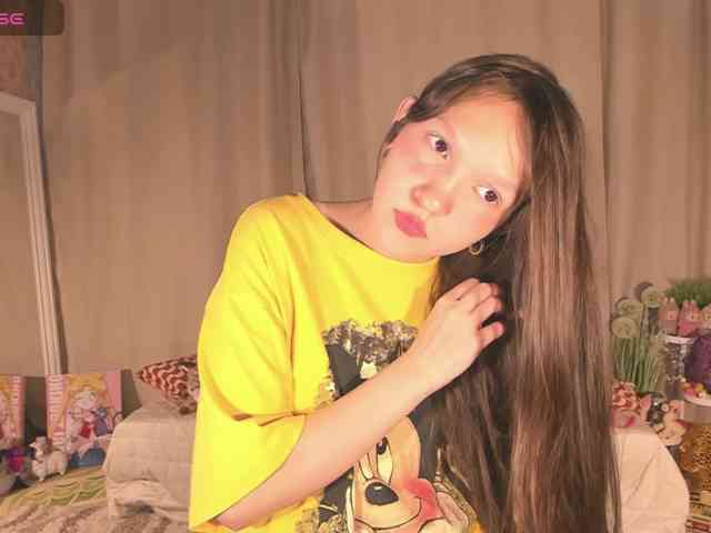 CuteLolly webcam