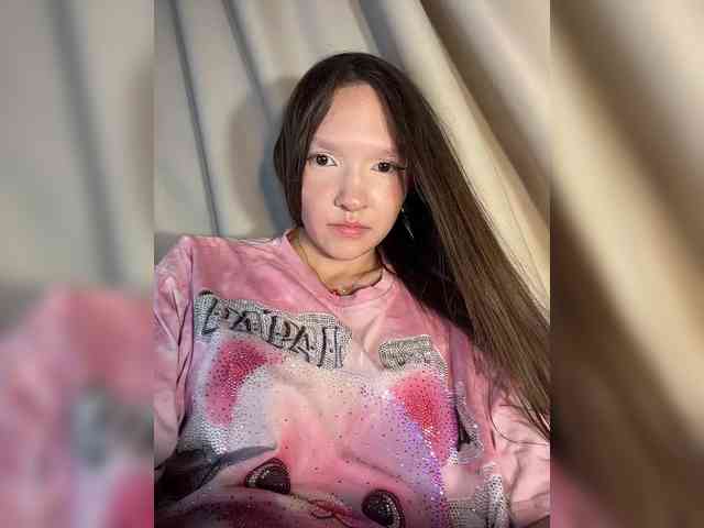CuteLolly webcam