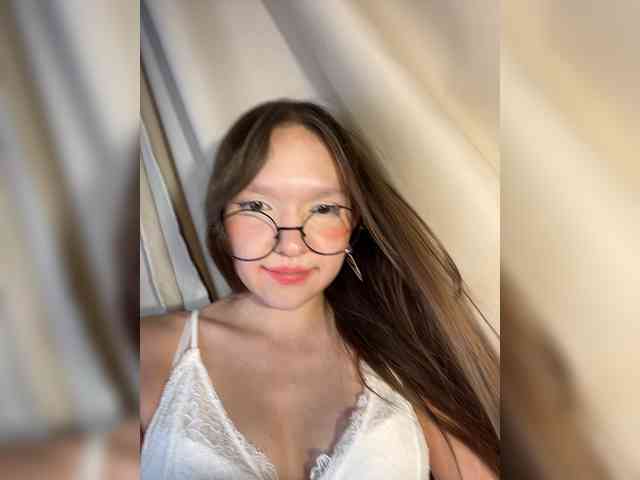 CuteLolly webcam