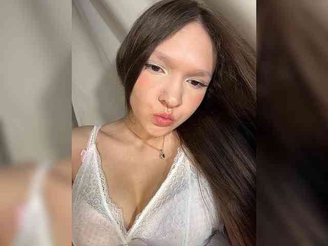 Модель: CuteLolly