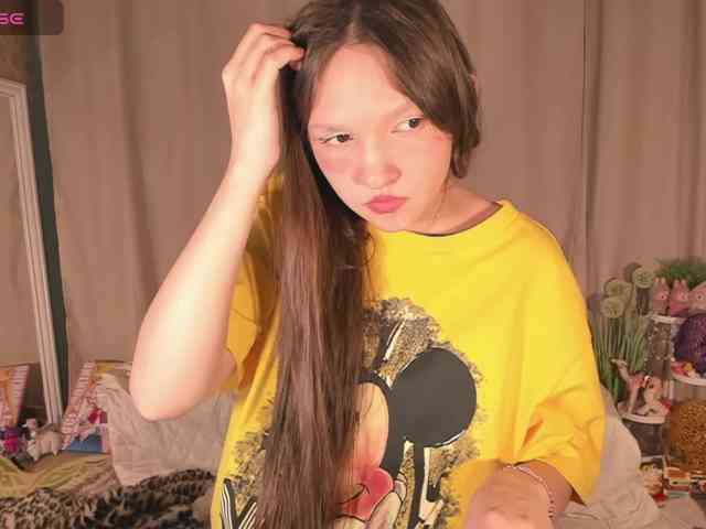 CuteLolly webcam