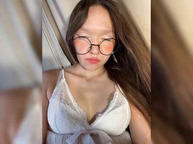 CuteLolly webcam