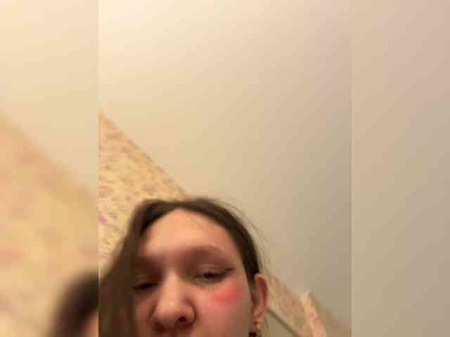 CuteLolly webcam
