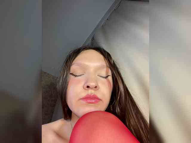 CuteLolly webcam
