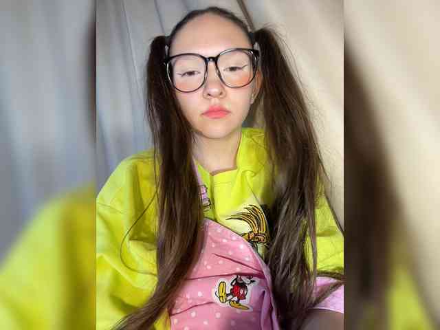 CuteLolly webcam