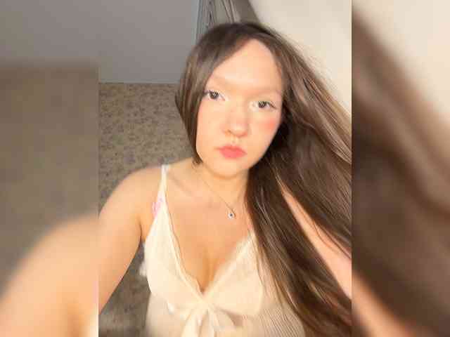 CuteLolly webcam