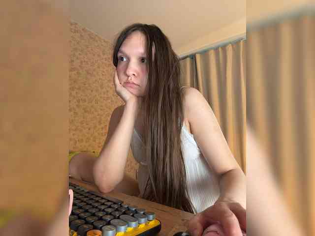 CuteLolly webcam