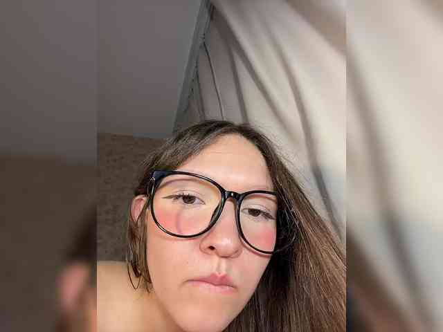 CuteLolly webcam