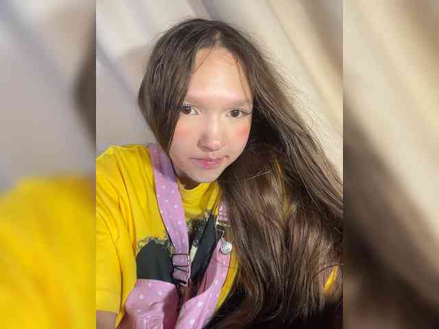 CuteLolly webcam