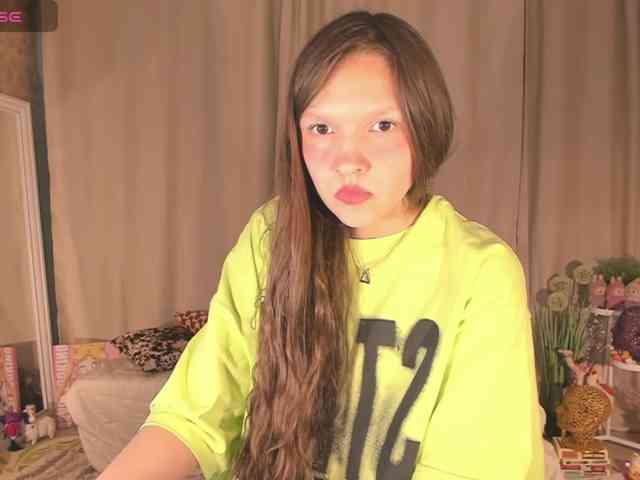 CuteLolly webcam
