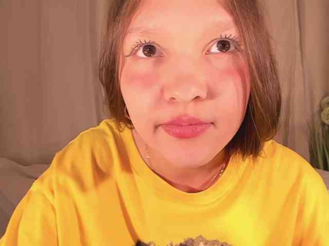 CuteLolly webcam