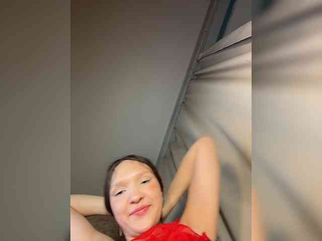 CuteLolly webcam