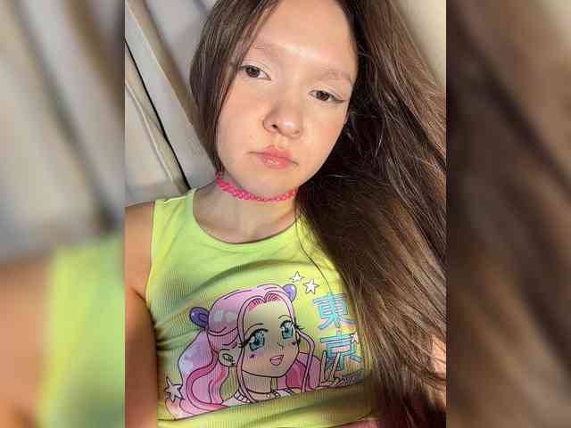 CuteLolly webcam