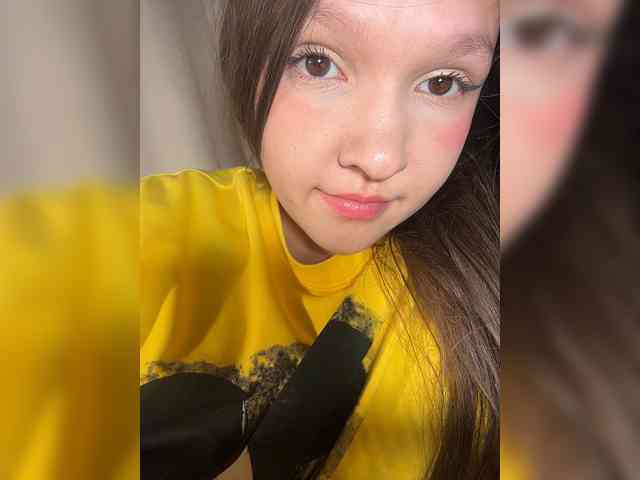 Model: CuteLolly