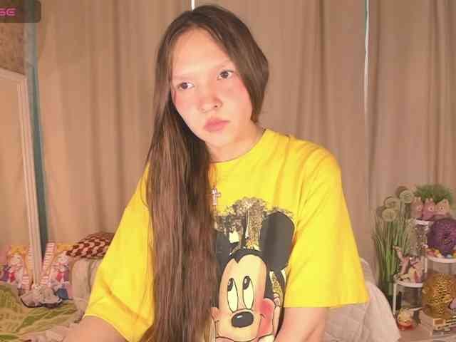 CuteLolly webcam
