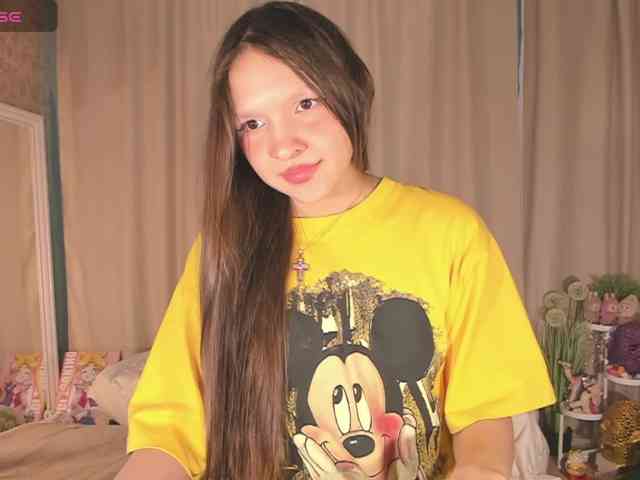 CuteLolly webcam