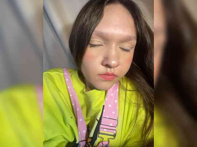 Cute-Lolly