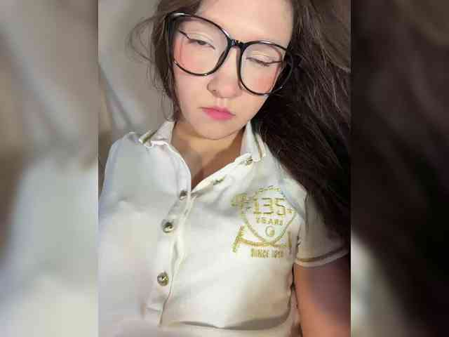 CuteLolly webcam