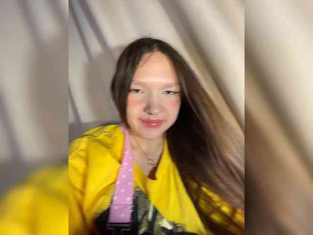 CuteLolly webcam
