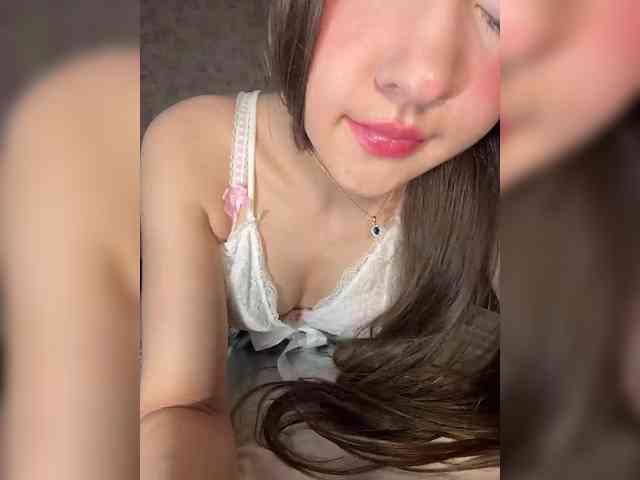 CuteLolly webcam