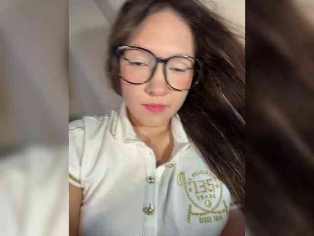 CuteLolly webcam