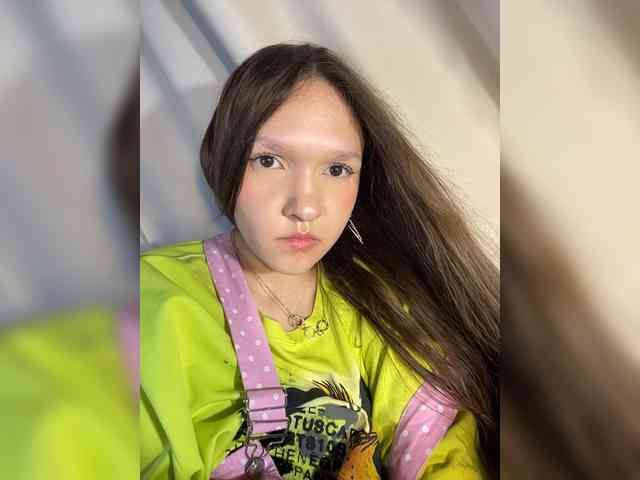 CuteLolly webcam