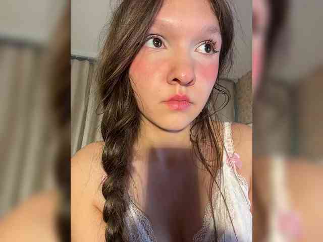 CuteLolly webcam