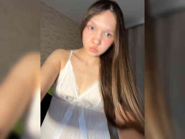 CuteLolly webcam