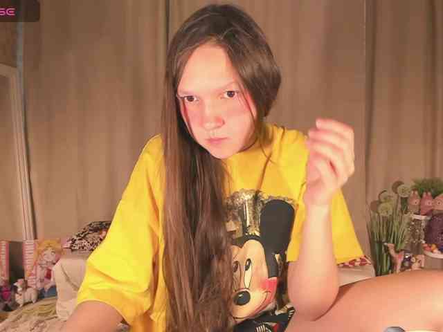 CuteLolly webcam
