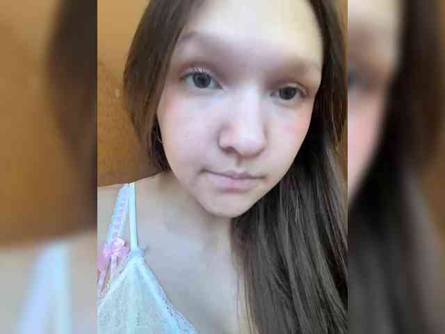 CuteLolly webcam