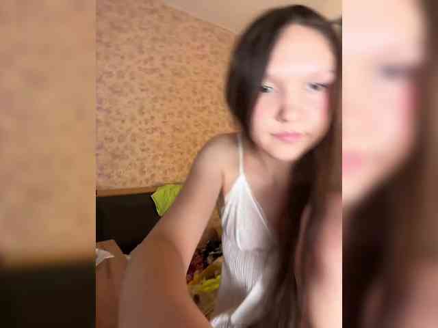 CuteLolly webcam