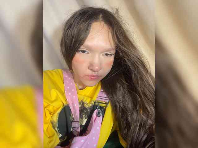 CuteLolly webcam
