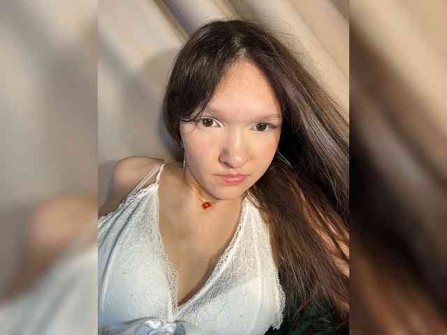 CuteLolly webcam