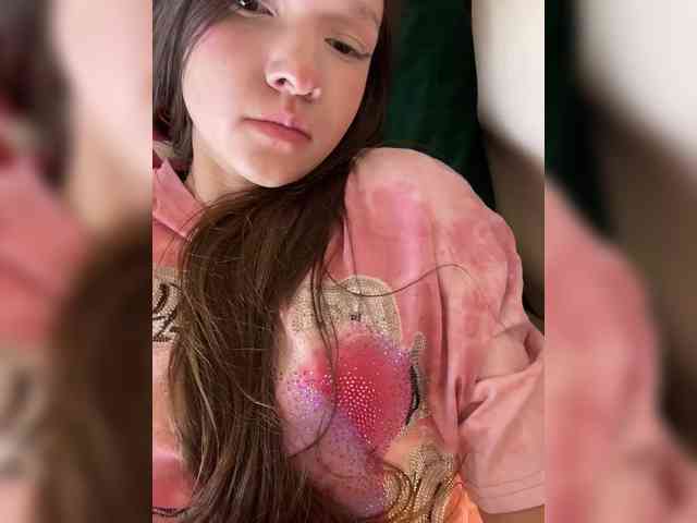 CuteLolly webcam