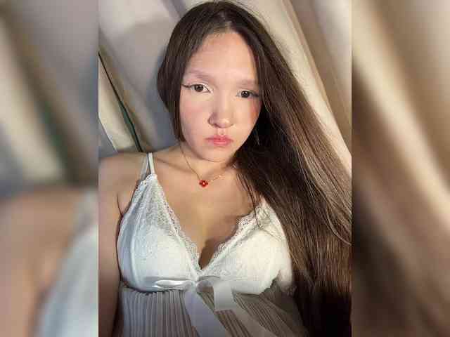 CuteLolly webcam