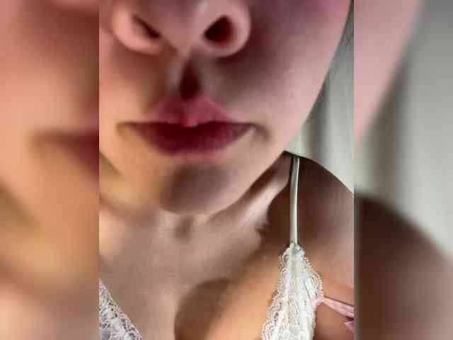 CuteLolly webcam