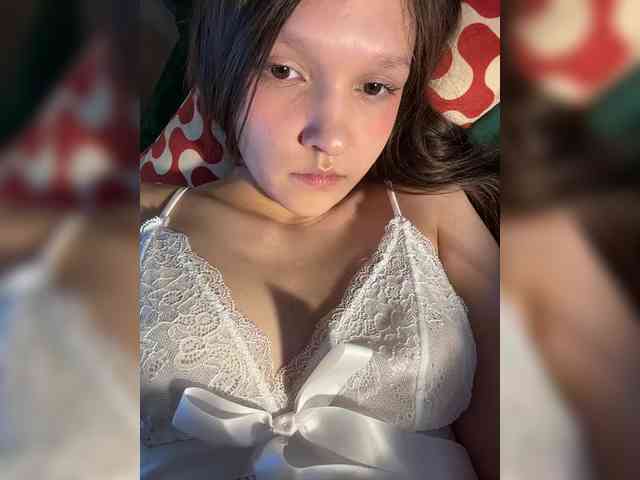 CuteLolly webcam