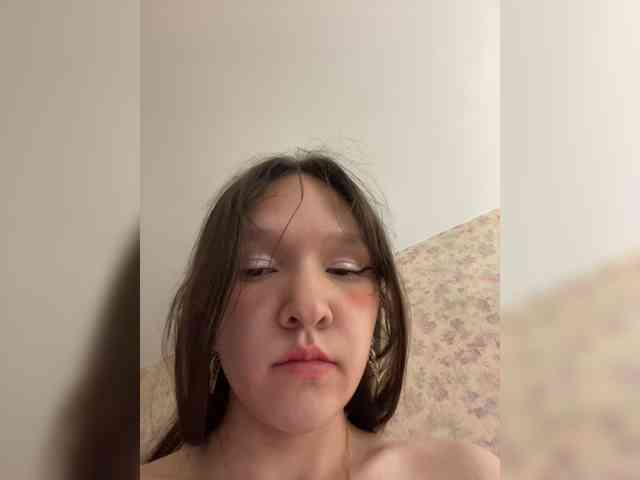 CuteLolly webcam