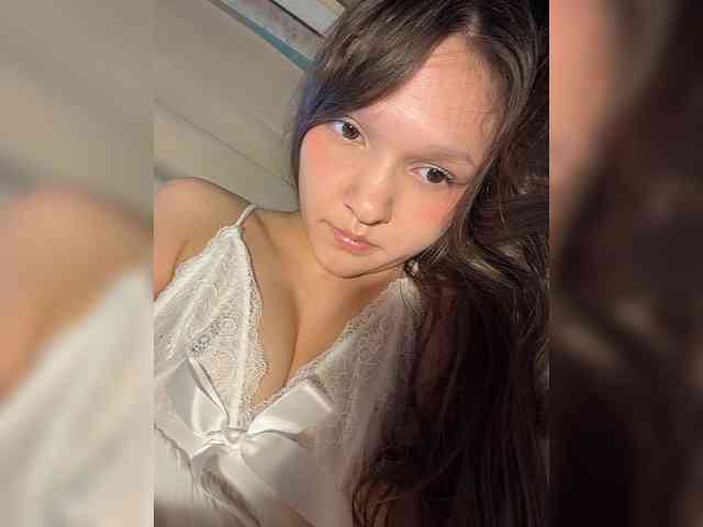 CuteLolly webcam