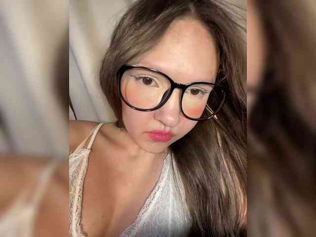 CuteLolly webcam