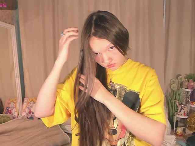 CuteLolly webcam