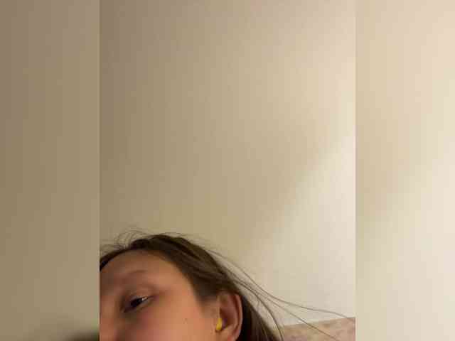 CuteLolly webcam