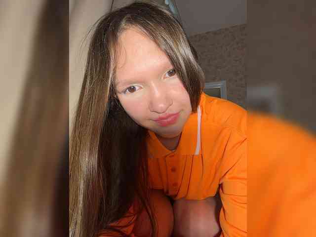 CuteLolly webcam
