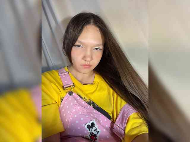CuteLolly webcam