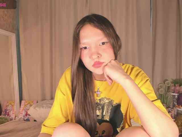 CuteLolly webcam